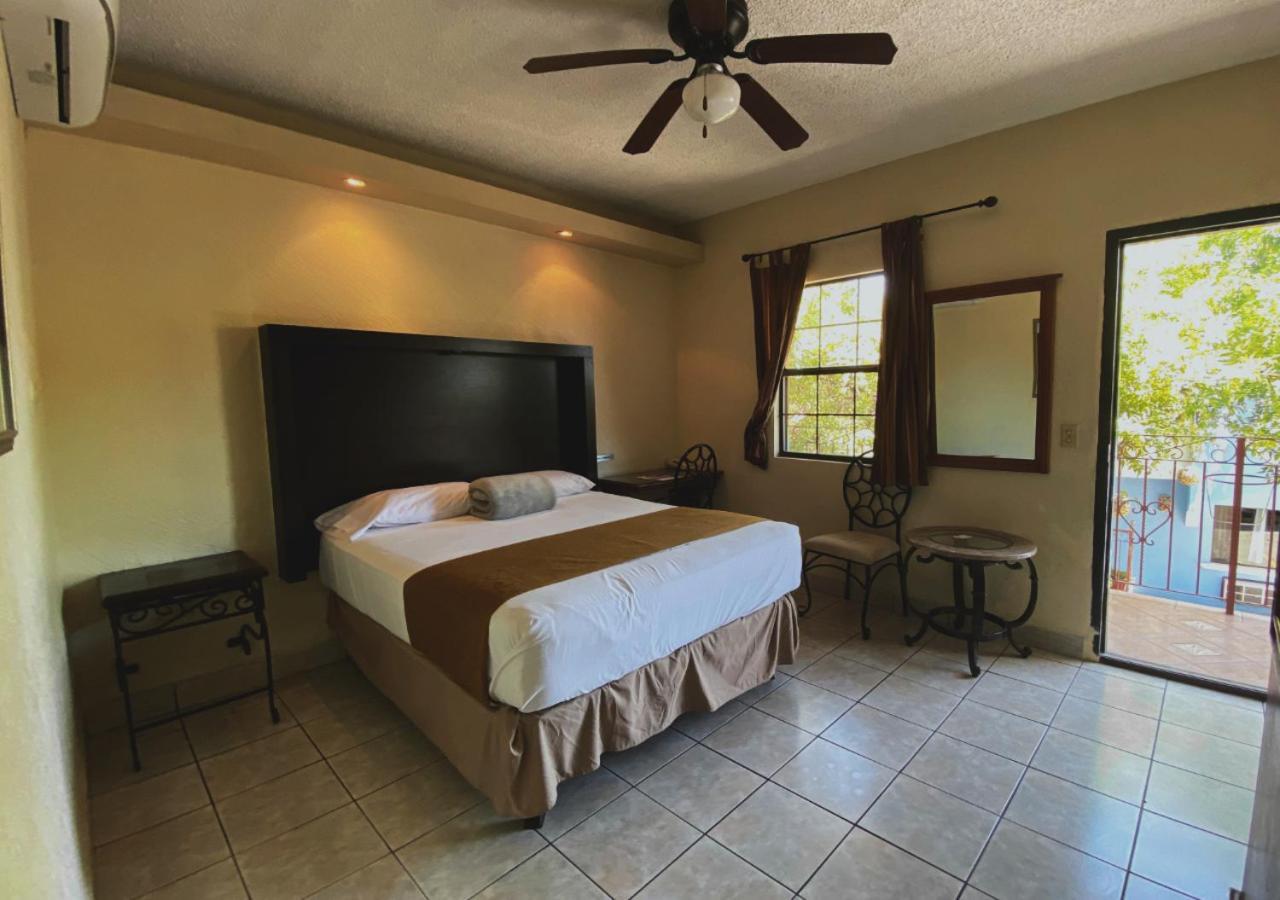 Hotel Hacienda Del Viejo Matamoros  Ngoại thất bức ảnh