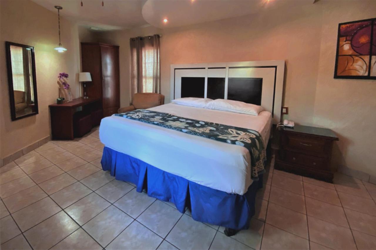 Hotel Hacienda Del Viejo Matamoros  Ngoại thất bức ảnh